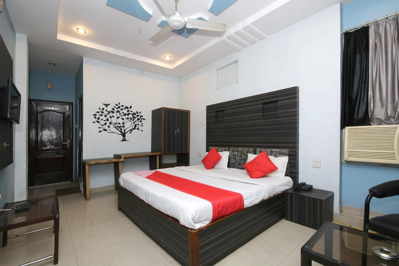 Oyo Hotel Shubhkamna Jabalpur Eksteriør bilde