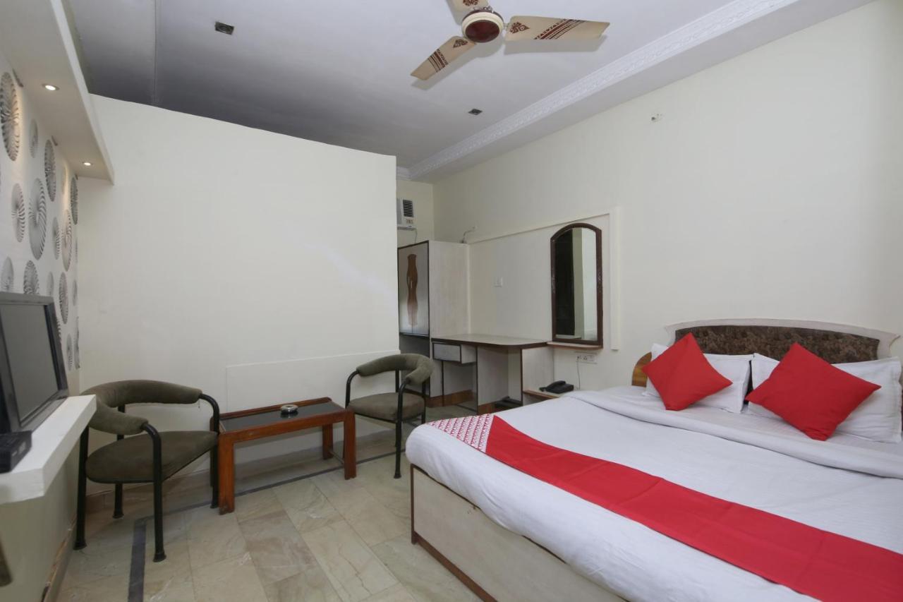 Oyo Hotel Shubhkamna Jabalpur Eksteriør bilde