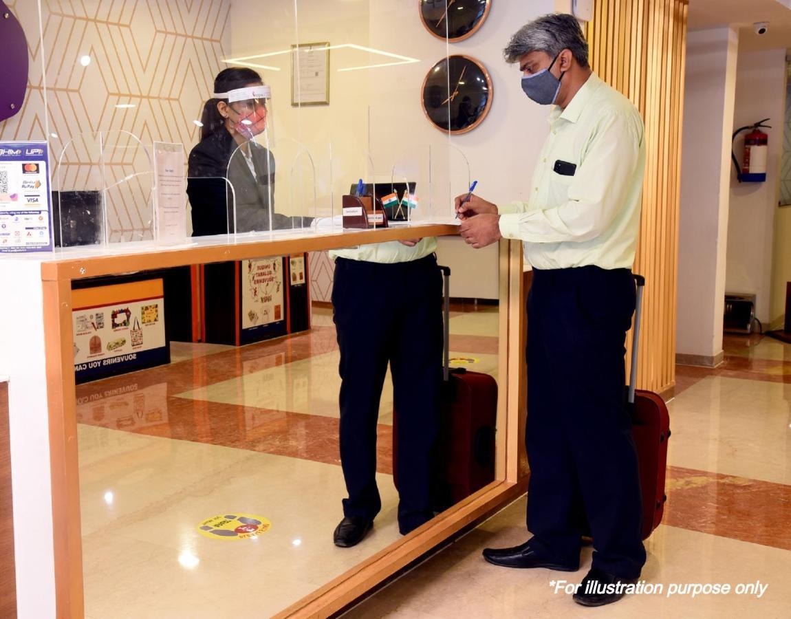 Oyo Hotel Shubhkamna Jabalpur Eksteriør bilde